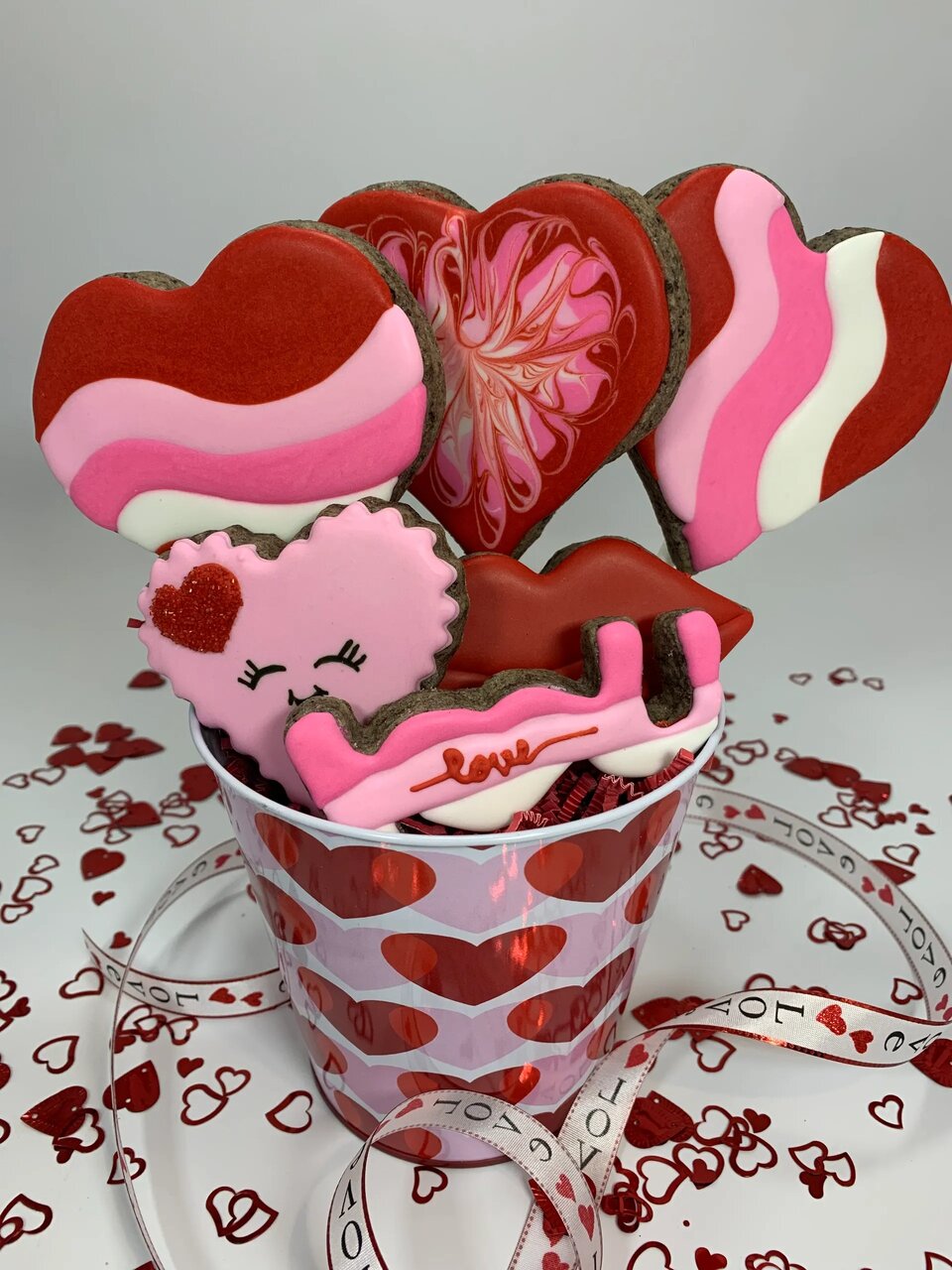 valentines-heart-bucket.jpg