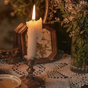 candle1.jpg